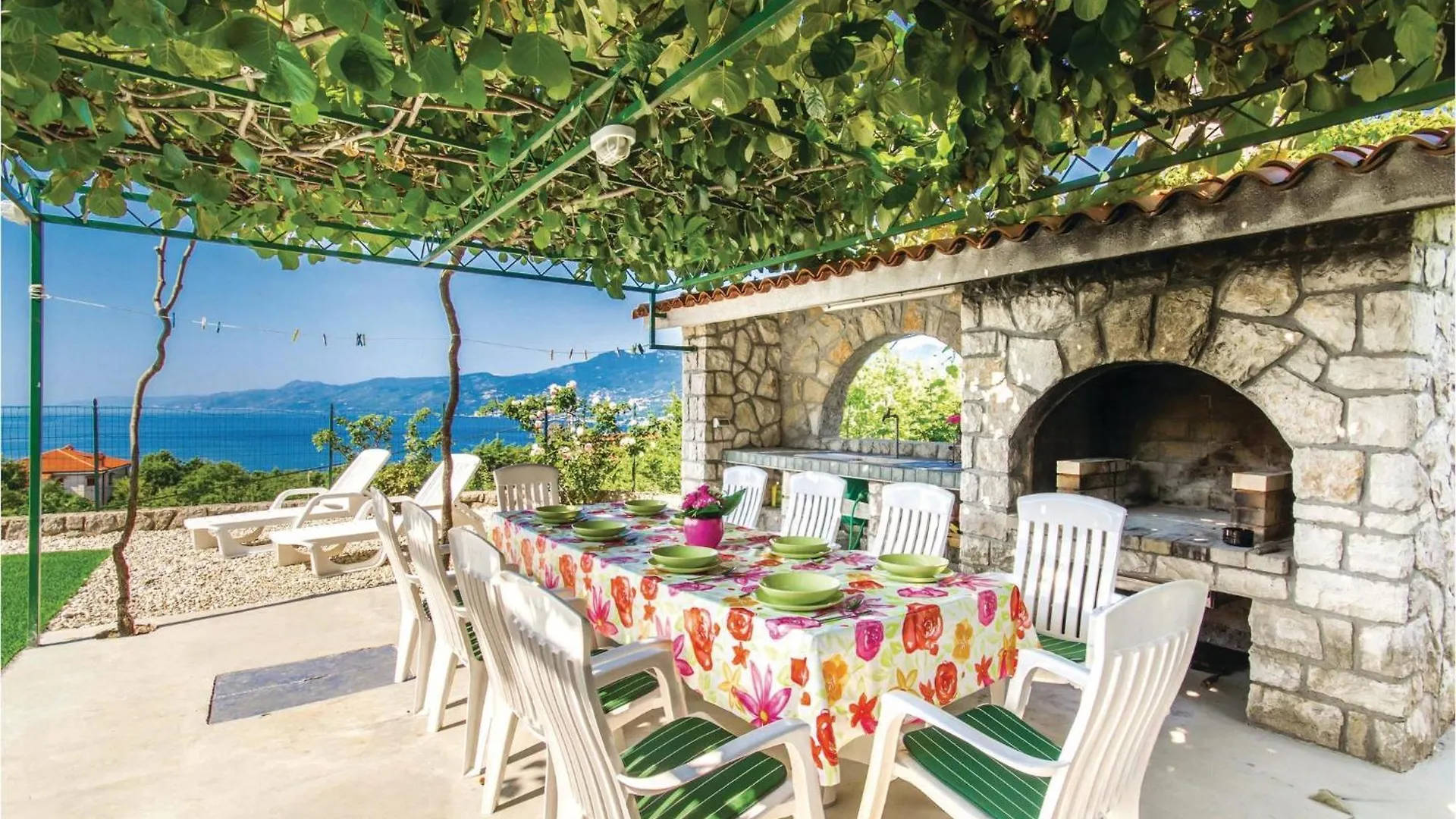 Feriehus Gorgeous Home In Rijeka With Kitchen